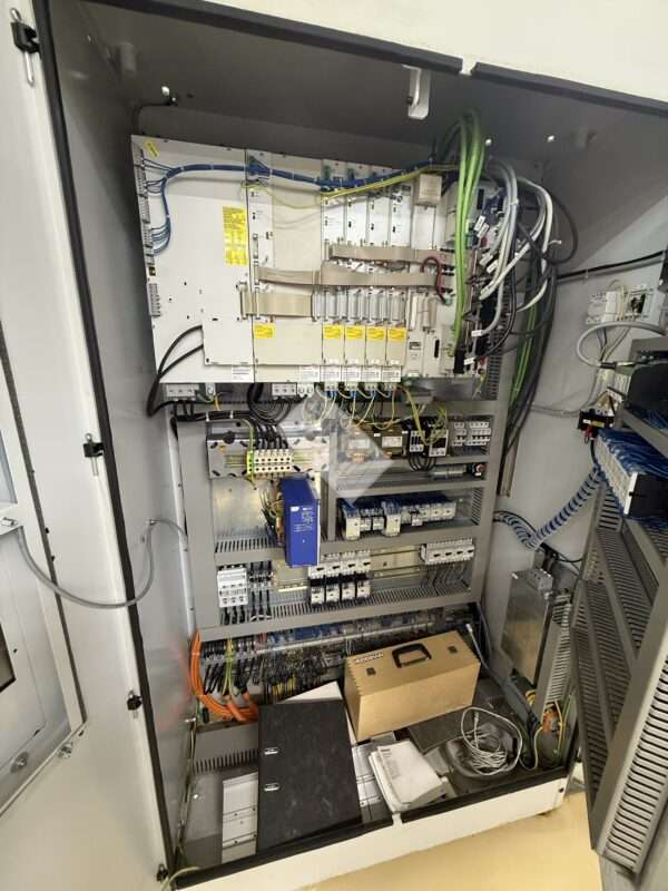 Hermle C600U BAB-Zentrum_2004_IntNr231232 – Bild 3