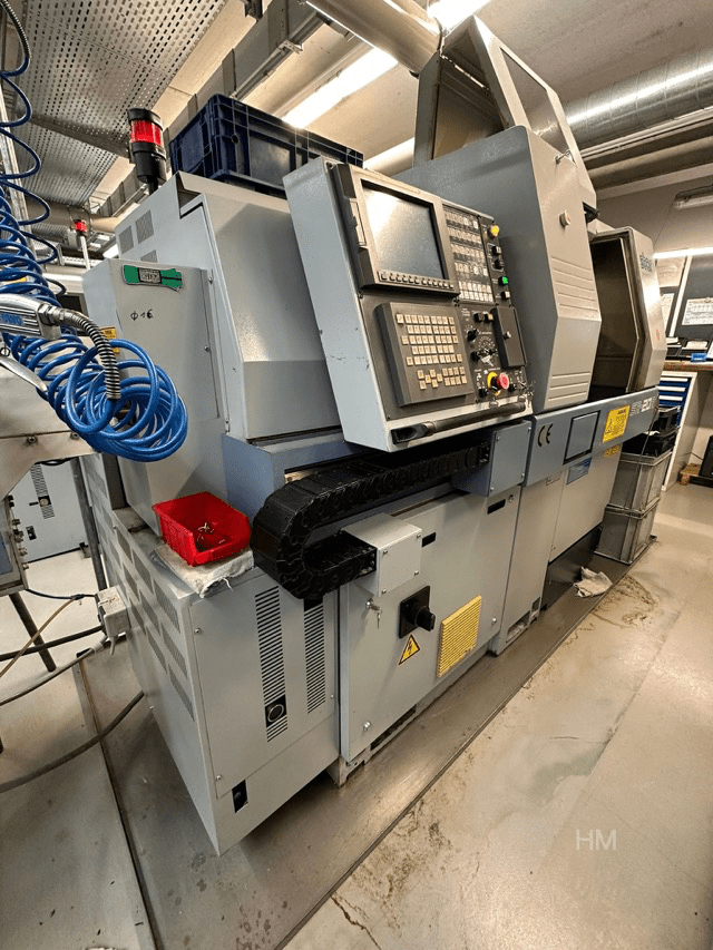 CNC-draaibank met schuifkop/gebruikte Zwitserse draaibank STAR SR20R, 2001 (IntNo230346)