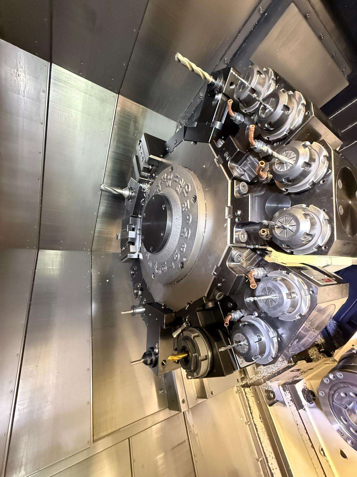 HWACHEON Hi-TECH 230BL YSMC, Bj. 10_2020_ IntNr231544 - ਚਿੱਤਰ 4