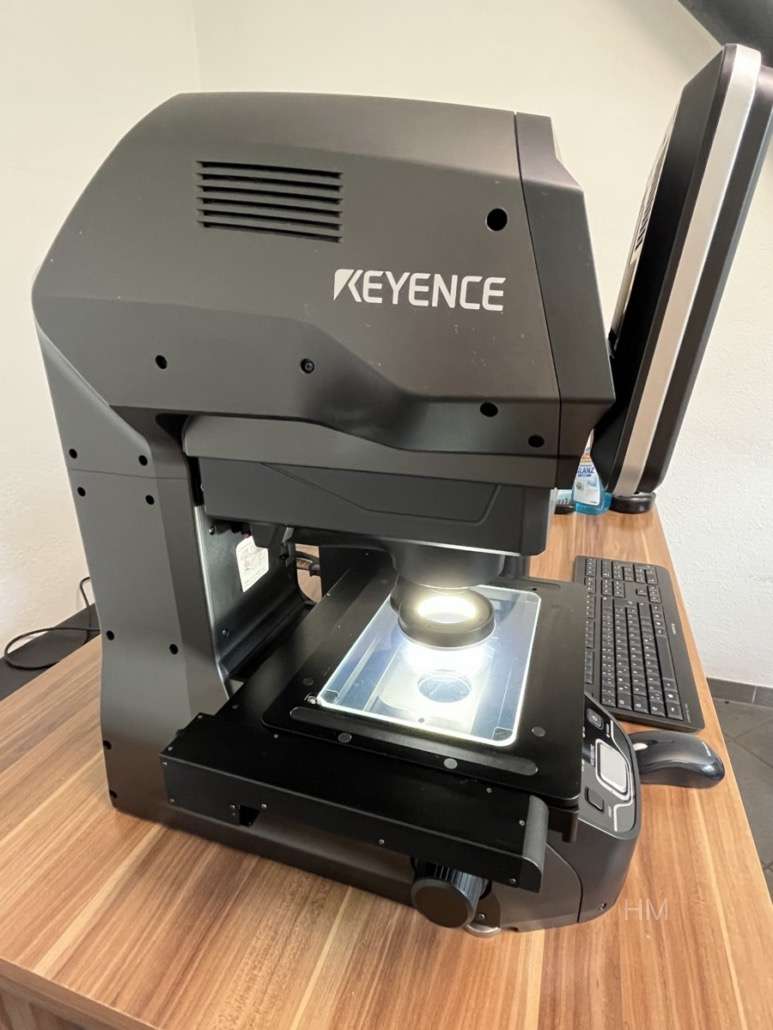 Messmaschine Keyence_LM_1100_Bj._2022 _ IntNr231614 – Bild 2