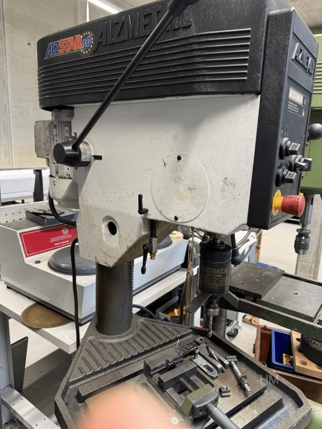 Säulenbohrmaschine Alzmetall Alzstar 30/S Bj. `04 IntNr231518 – Bild 3