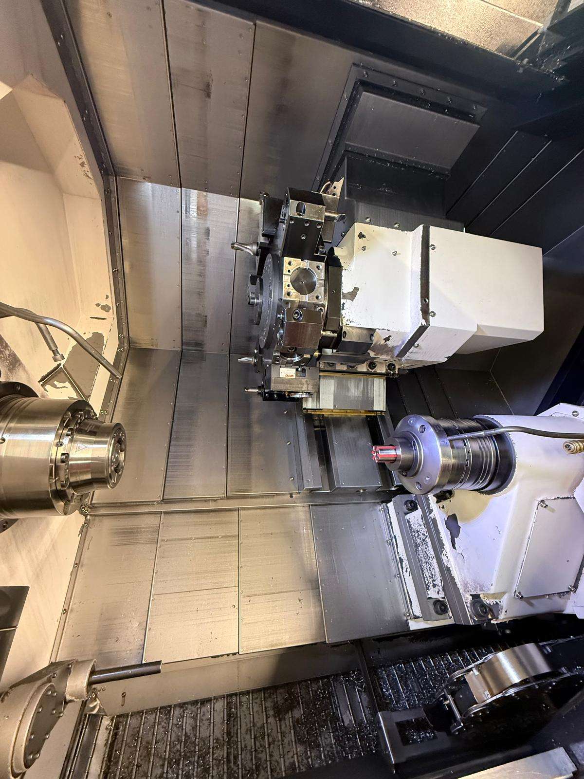HWACHEON Hi-TECH 230BL YSMC, Bj. 01_2020_ IntNr231545 - immagine 4