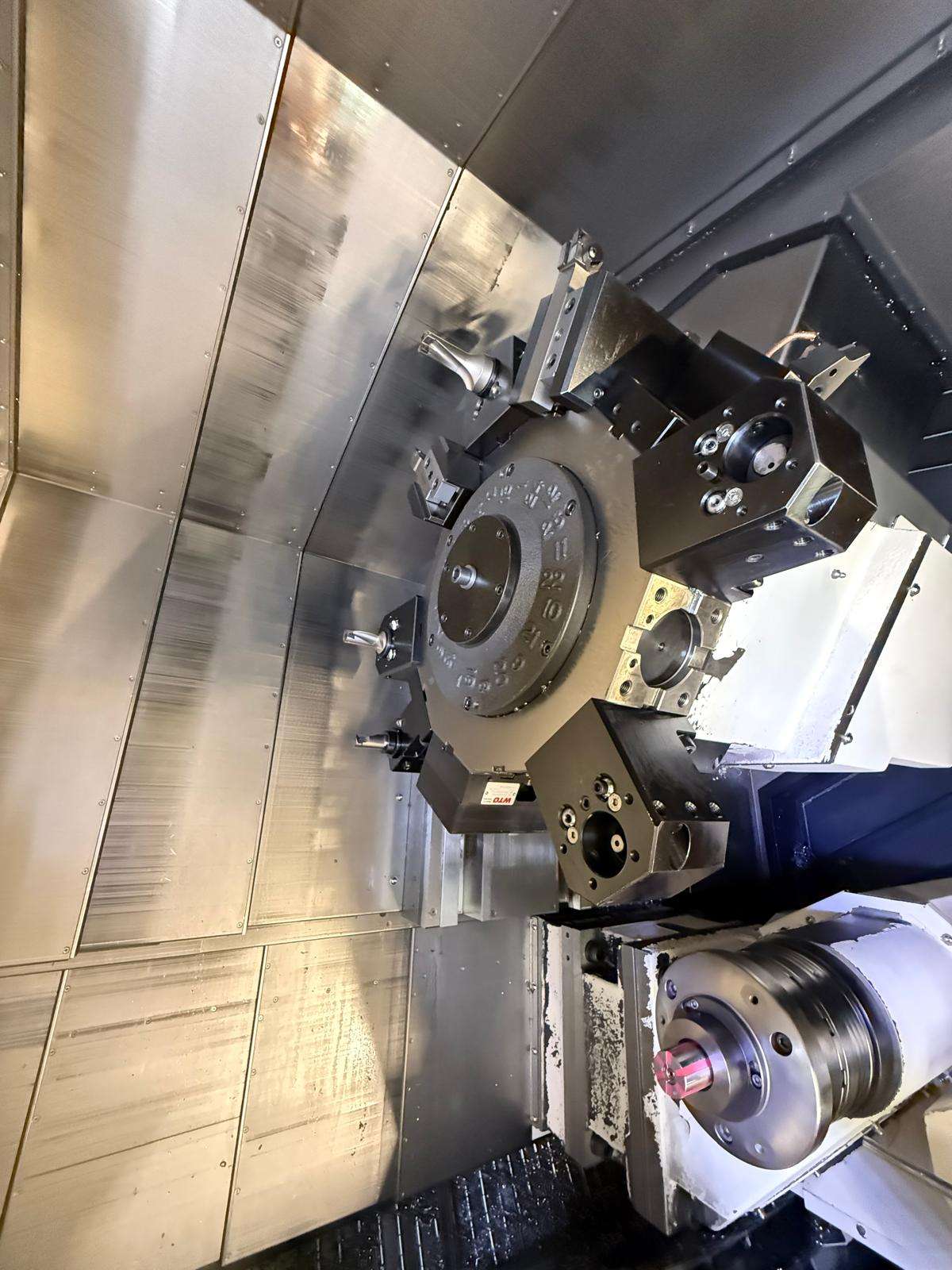 HWACHEON Hi-TECH 230BL YSMC, Bj. 01_2020_ IntNr231545 - immagine 5