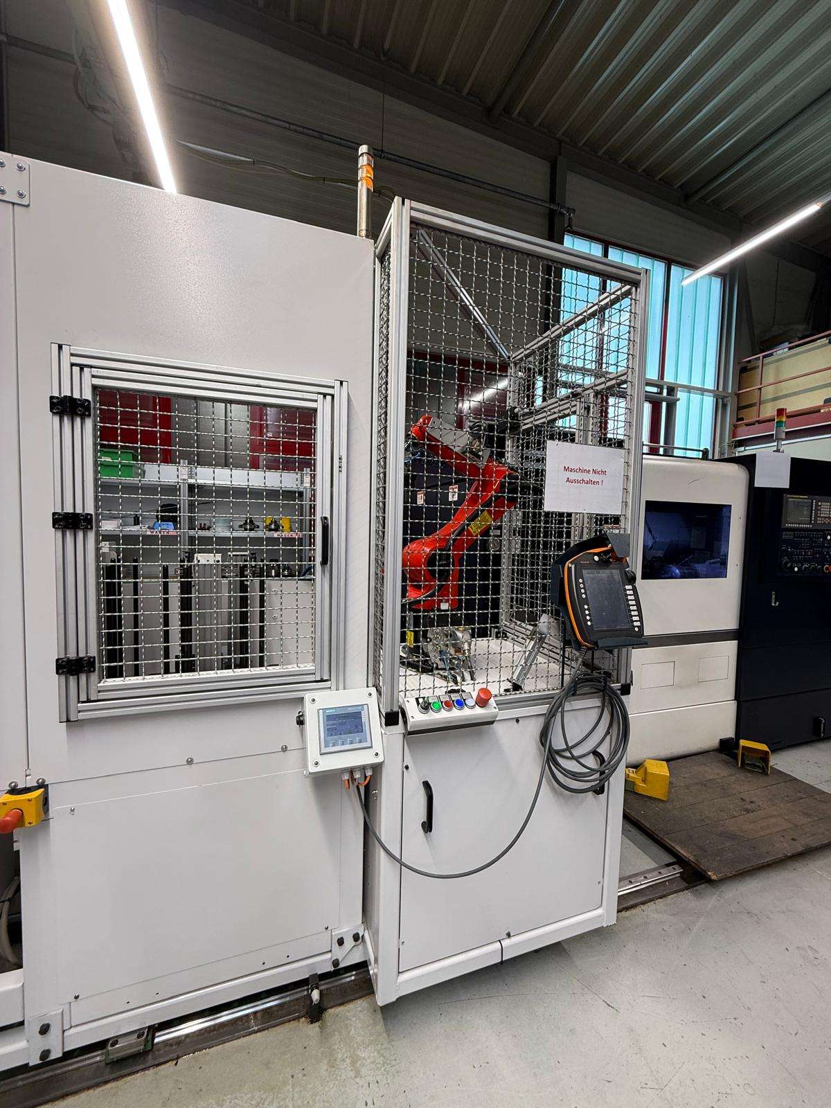 HWACHEON Hi-TECH 230BL YSMC, Bj. 01_2020_ IntNr231545 - immagine 7